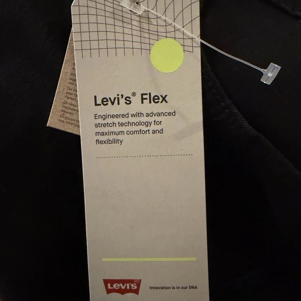 Levi's Men's 541™ Black Athletic Taper Stretch Jeans Size 40 x 32